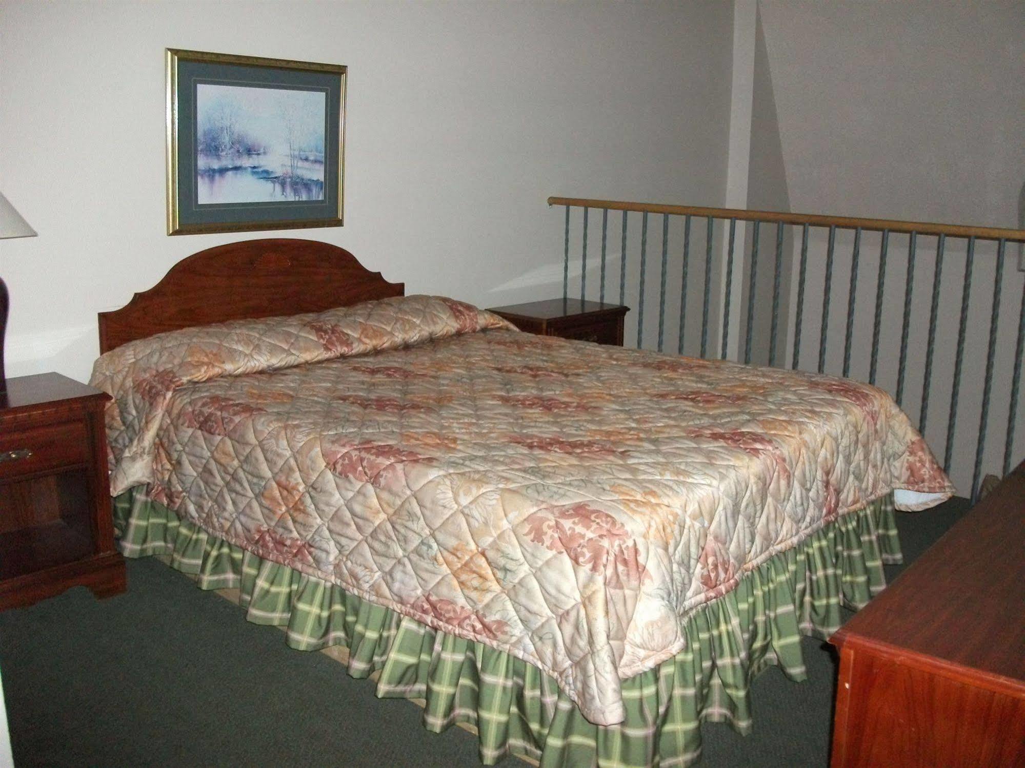 Travelodge By Wyndham Wasaga Beach Kültér fotó